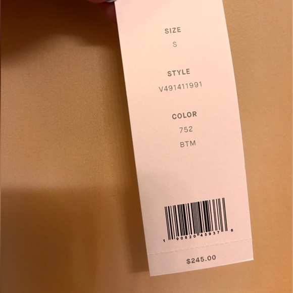 Sheer Vince sleeveless blouse - NWT - Picture 4 of 5